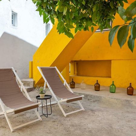 Bright & Spacious With Orange Tree Patio, By Timecooler Lisboa Exteriér fotografie